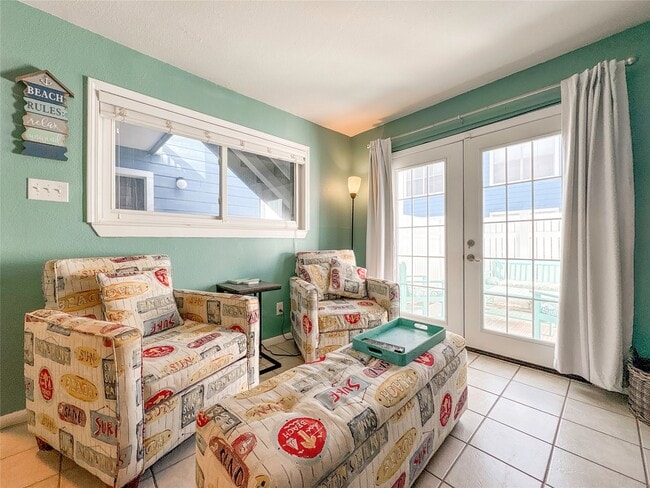 Building Photo - 3506 Cove View Blvd