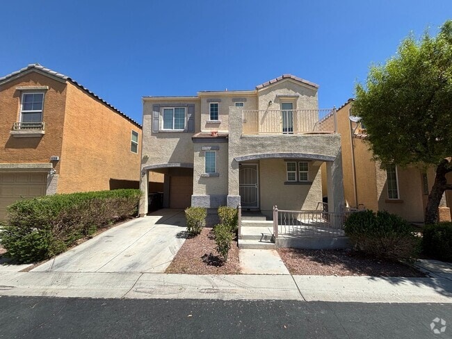 Building Photo - Charming 3Bed/4Bath, 2-Story Home in this ...