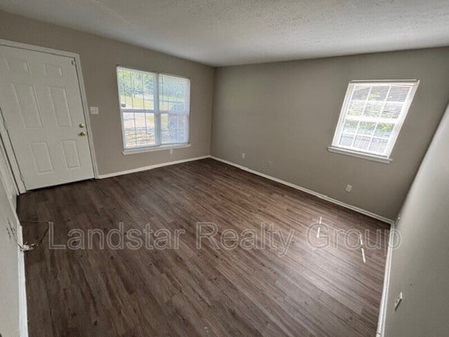 Photo - 7728 Rochelle Rd