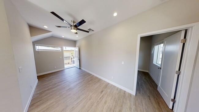 6453 Richard St