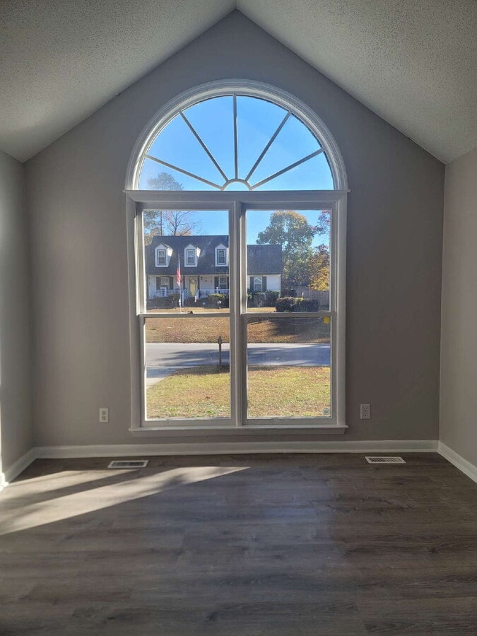 Photo - "Charming 4-Bedroom Fayetteville Retreat with Cozy Fireplace"