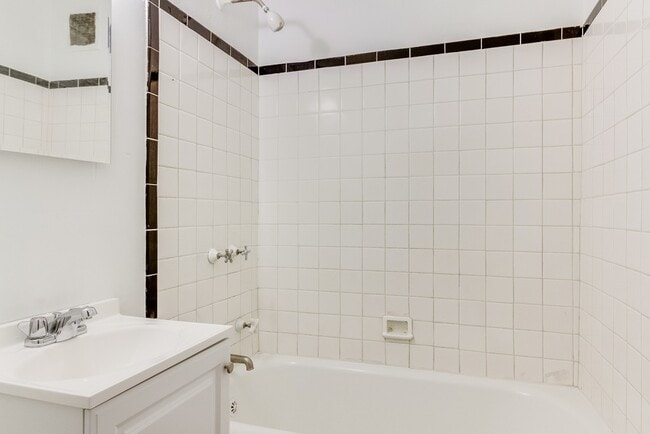 New Cadillac Square Apartments