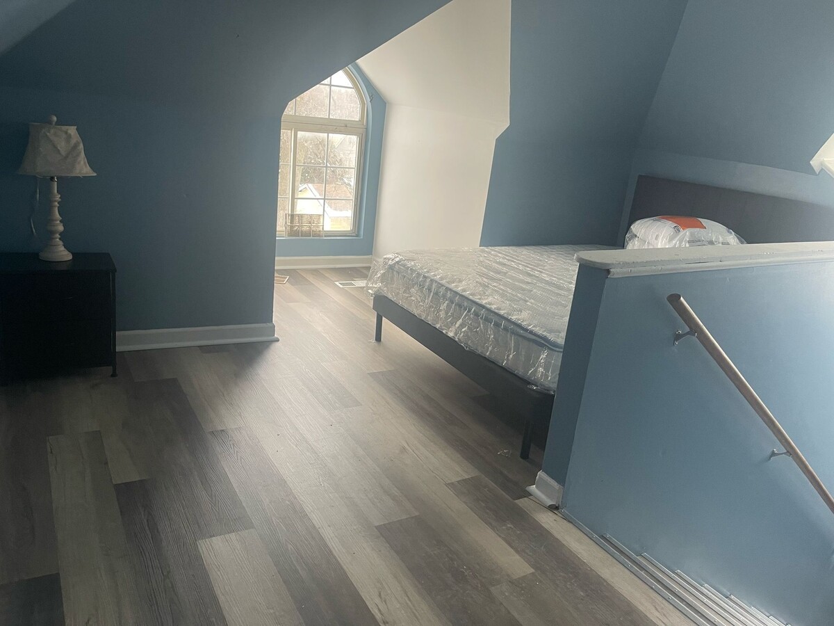 Photo - 8 Robinwood St