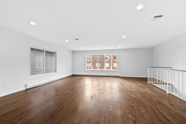 Photo - 1916 Grand Ave Unit 2nd floor