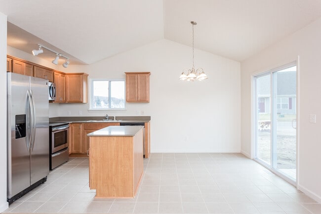 Ivy Bridge Townhomes