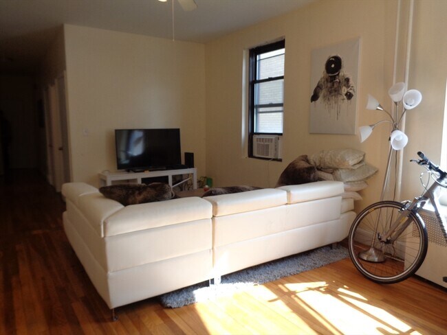 *Pictures are representative samples of the advertised unit. In some cases, the actual units you tou - 41 Carlton St Unit 5