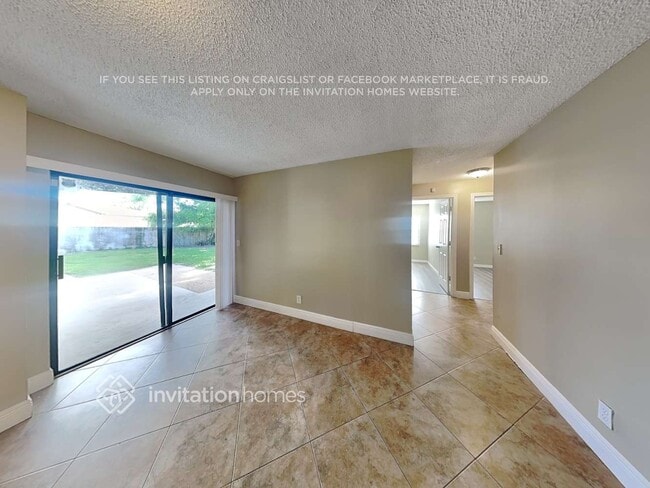 Photo - 9640 Richmond Cir