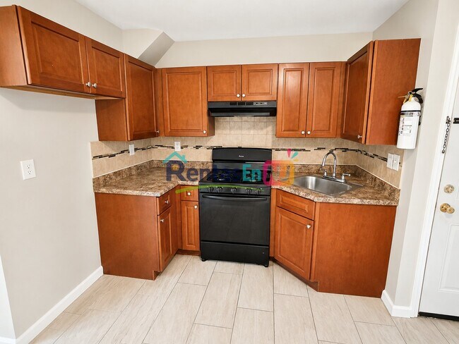 Photo - 179 Myrtle Ave Unit 3