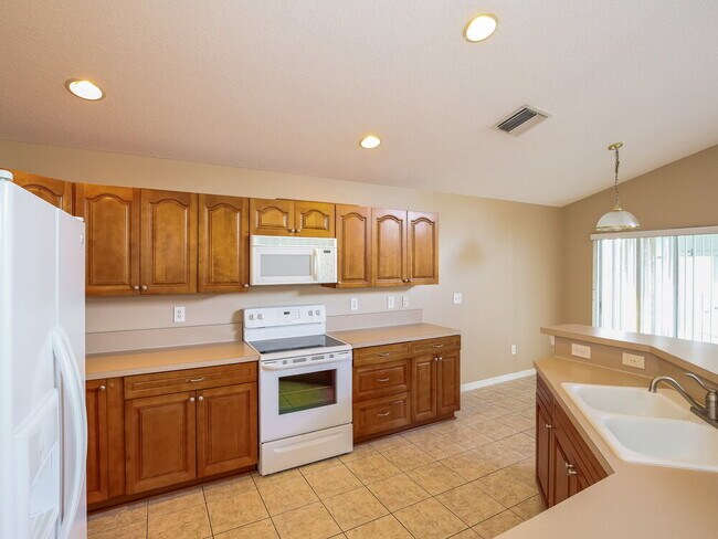 Photo - 22646 Hawk Hill Loop