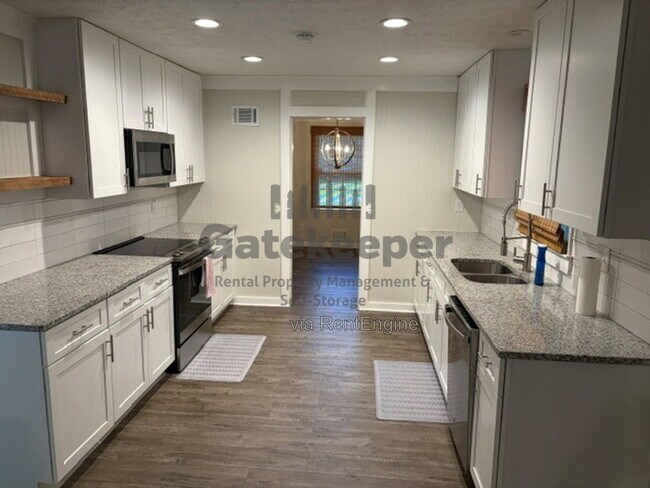 120 Riley Ct
