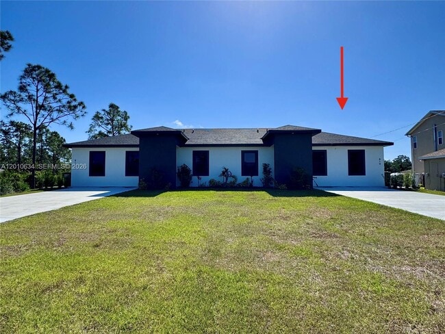 Building Photo - 819 Eisenhower Blvd Unit 819