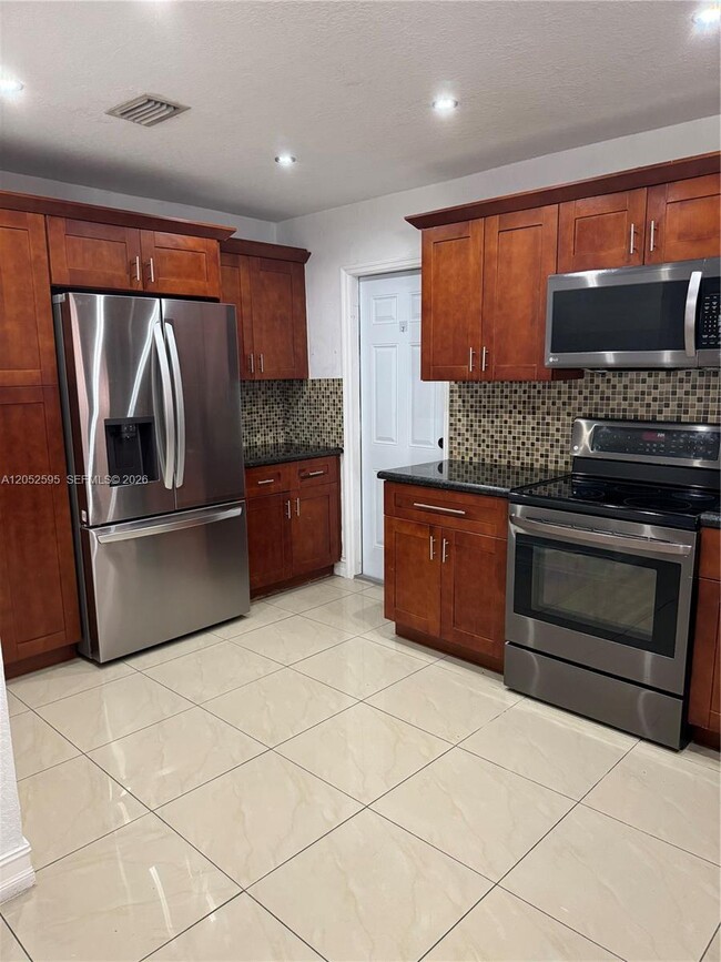 Photo - 8240 NW 181st St Unit 1