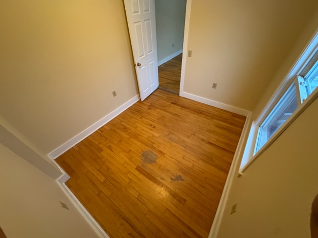 Photo - 7 Second St Unit 2