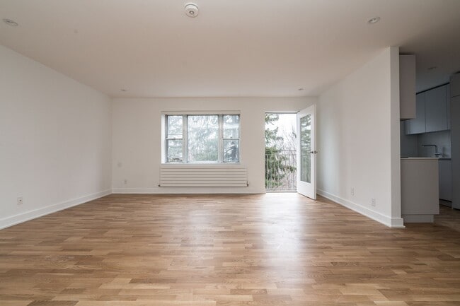 Photo - 39 Riverwood Pkwy Unit 16