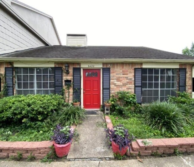 Building Photo - 6432 Bankside Dr Rental