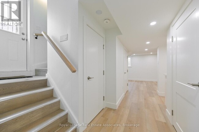 Photo - 8 McNally St