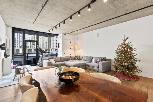 Photo - 111 S Peoria St Unit 602