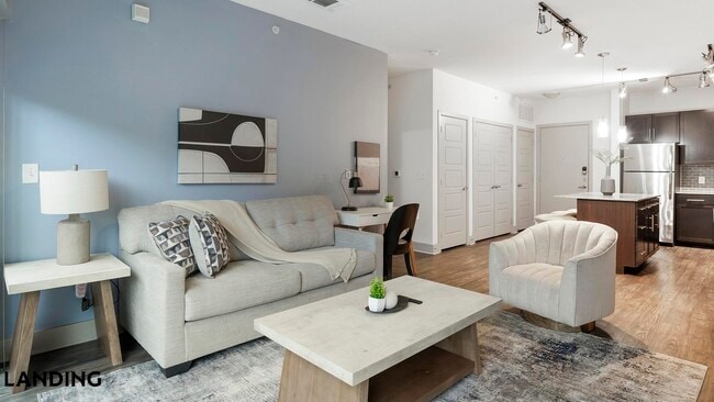 660 Yorktown St Unit 1317