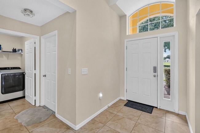 Photo - 1550 Casterton Cir
