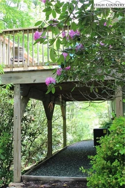 Photo - 162 Horseshoe Dr