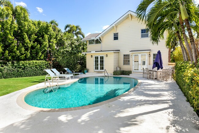 Photo - 141 Australian Ave