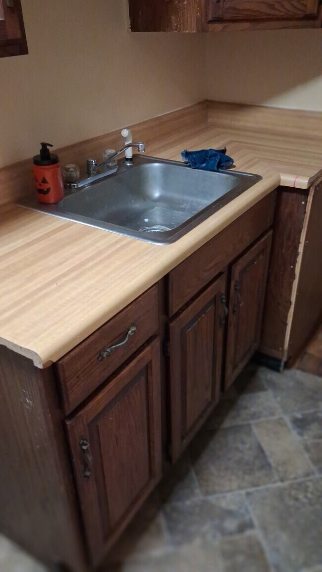Photo - 1602 Howard Ave Unit Apt.2