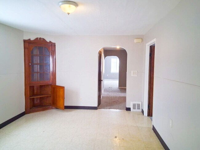 Photo - 7402 Park Ln Unit 3