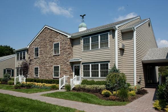 Fairfield Harbor At Babylon Village