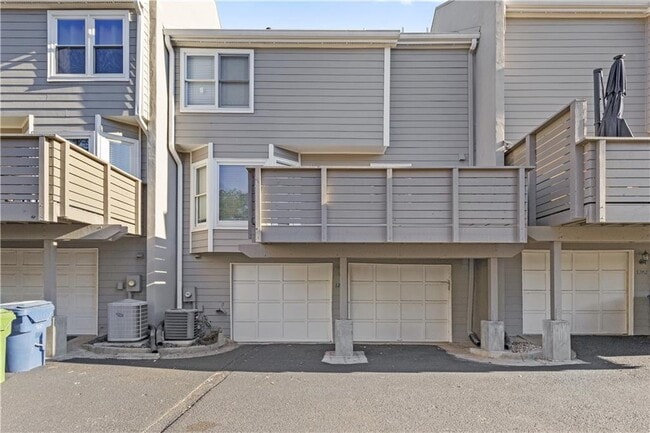 Photo - 1204 Defoor Ct NW