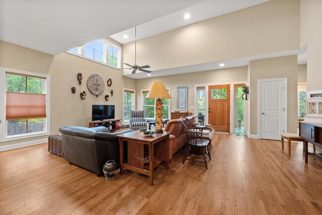 Photo - 3822 Ridgelea Dr