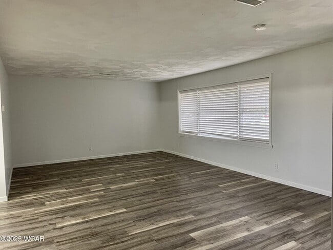 Photo - 4701 W Elm St