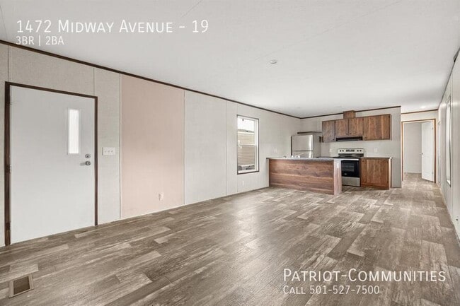 1472 Midway Ave