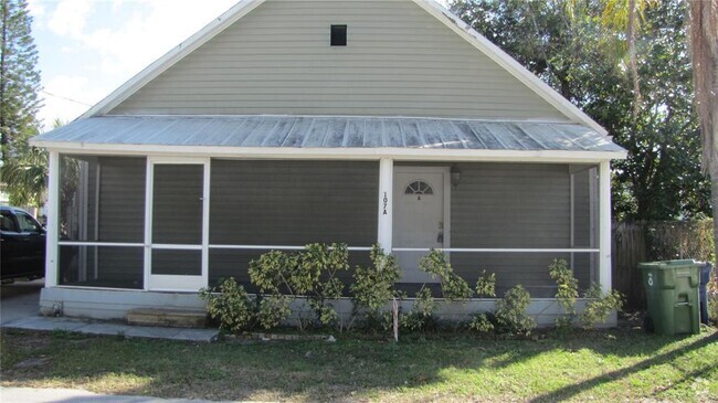 Building Photo - 107 E Gladys St Unit A Rental