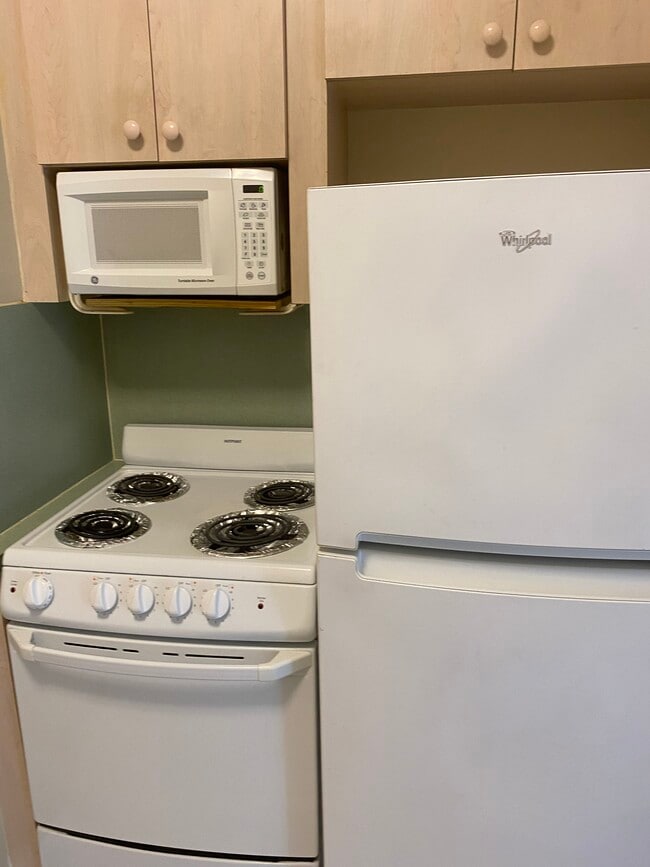 Photo - 201 W 50th St Unit Isabel