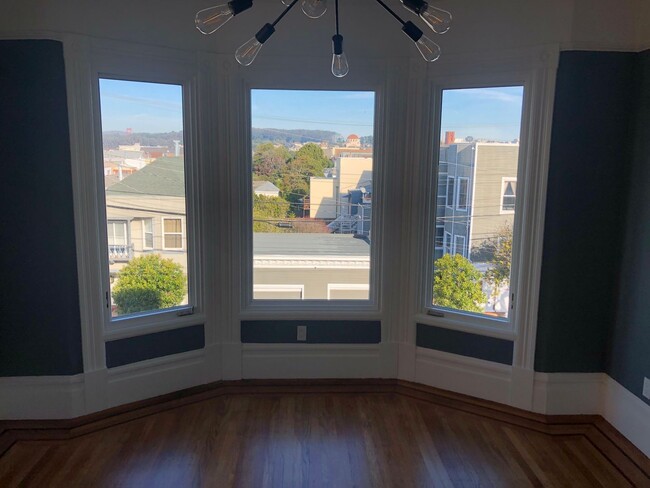 Photo - Rare new bi-level apartment near USF/GG Pa...