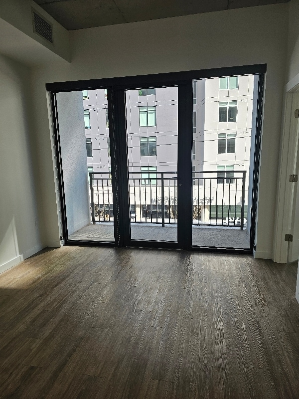 Photo - 700 Craighead St