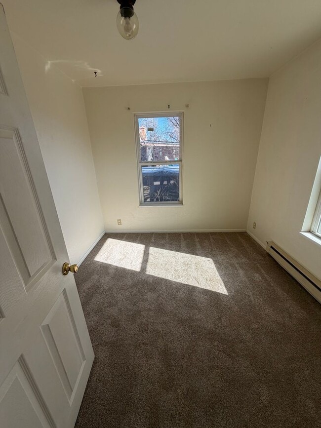 Photo - CS- 700 N Duplex Unidad 341 E 700 N