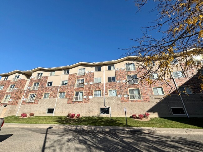 Photo - 16955 Toronto Ave SE Condo Unit 310