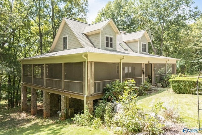 214 Clark Mountain Rd