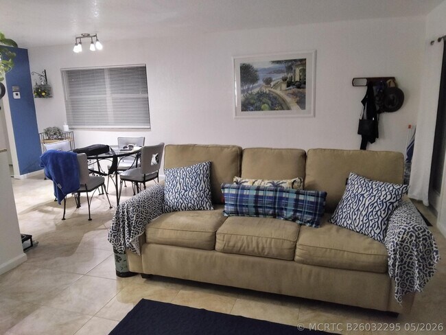 Photo - 399 Brittany Dr Unit I