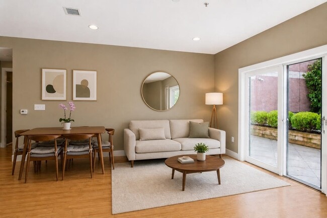 Photo - 1325 Adams St Unit 204