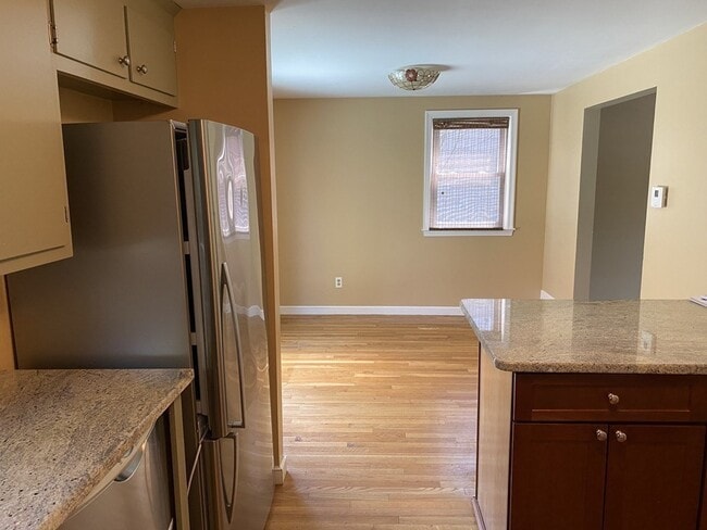 Photo - 138 Forest St