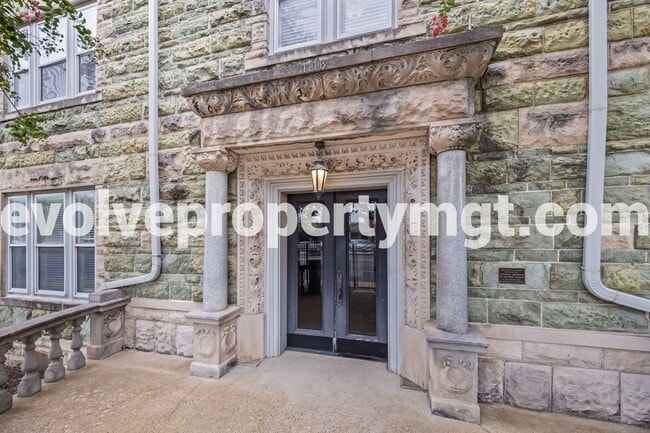 Photo - 1116 Poplar Ave