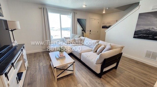 Photo - This property offers a NO DEPOSIT option available for qualified renters!