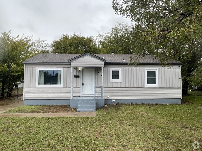 Building Photo - 2 Bed, 1 Bath Home