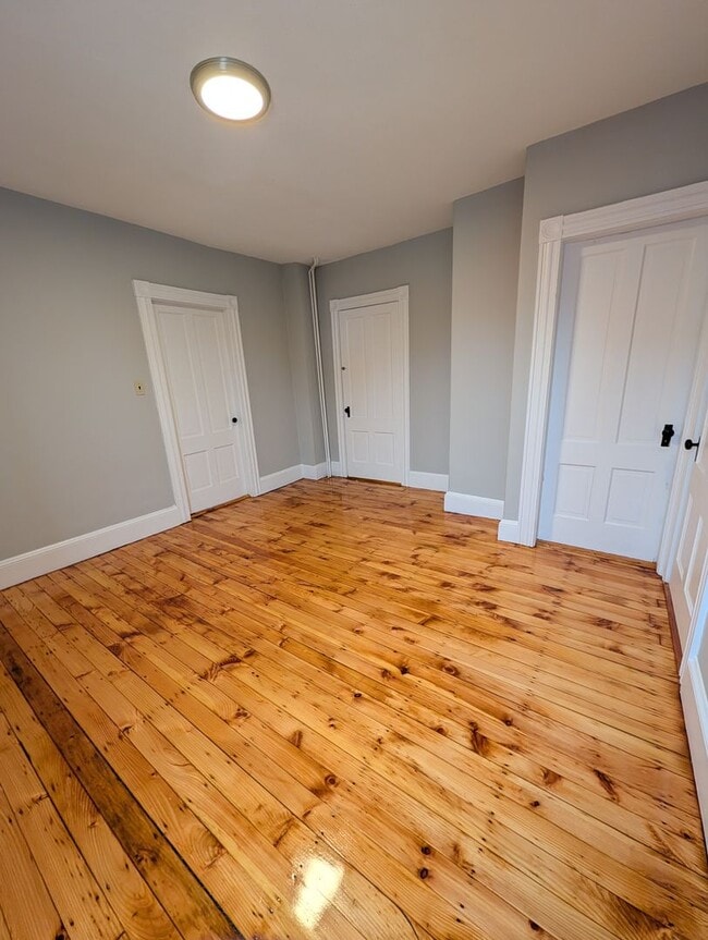 Photo - ? Recently Renovated 2-Bedroom Apartment ? Unidad 2