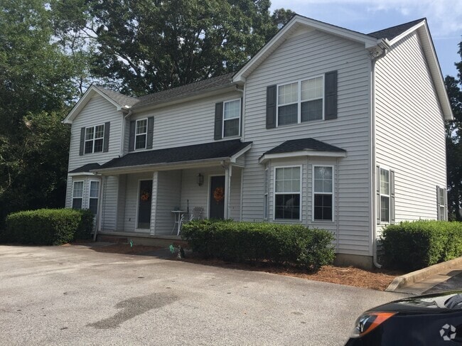 Building Photo - 250 Highland Ave Unit B Rental