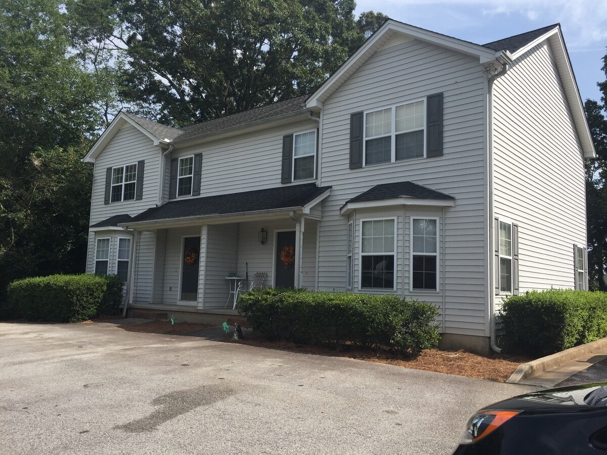 Photo - 250 Highland Ave Apartments Unit B