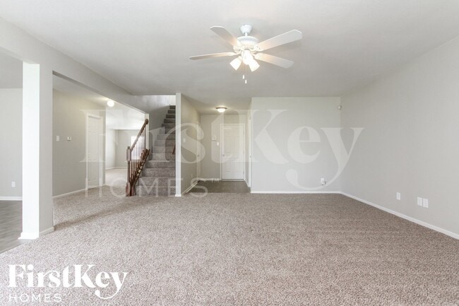 Photo - 8655 Hopewell Ct