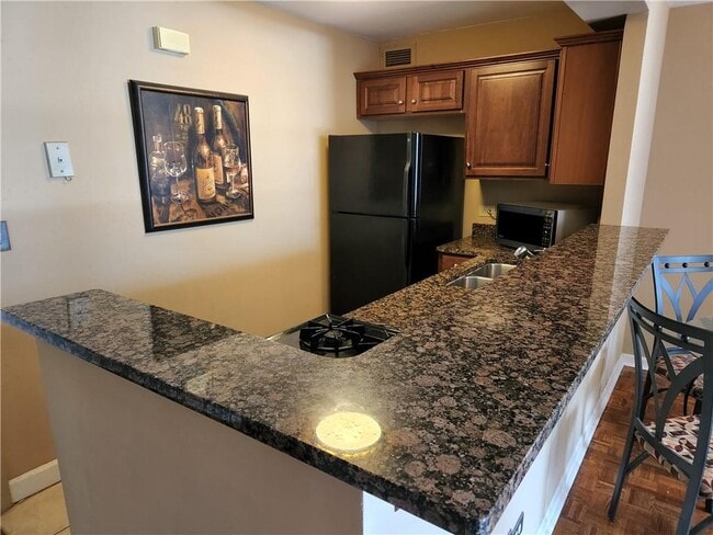 Photo - 620 Peachtree St NE Unit 1011